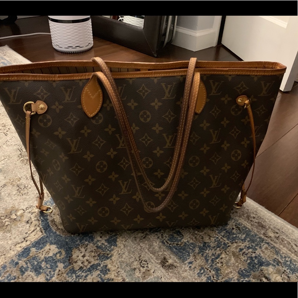 Louis Vuitton Neverfull MM